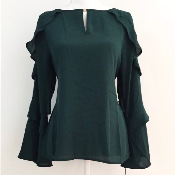 Ivanka Trump Tops - Ivanka Trump Blush Bell Sleeve Keyhole Top, M, NWT